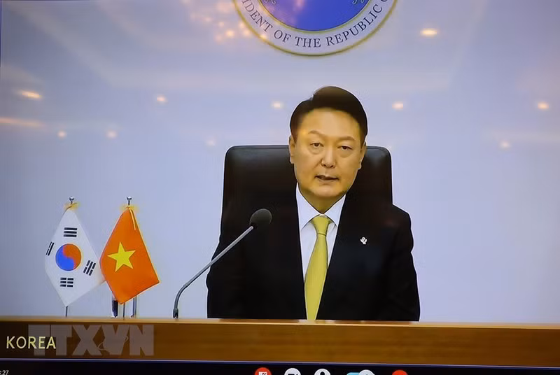 越共中央总书记阮富仲同韩国总统尹锡悦举行会谈（组图） ảnh 2