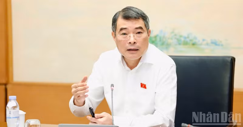 越南政府总理黎明兴。