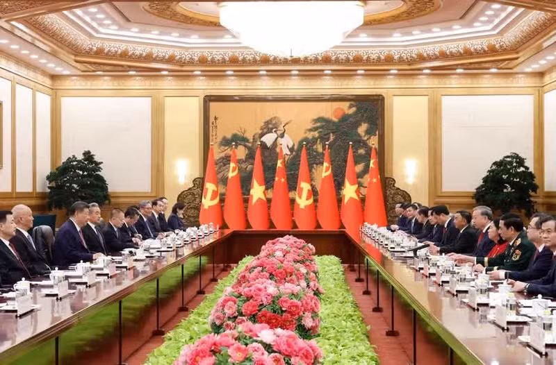 越共中央总书记、越南国家主席苏林与中共中央总书记、中国国家主席习近平举行会谈。图片来源：越通社