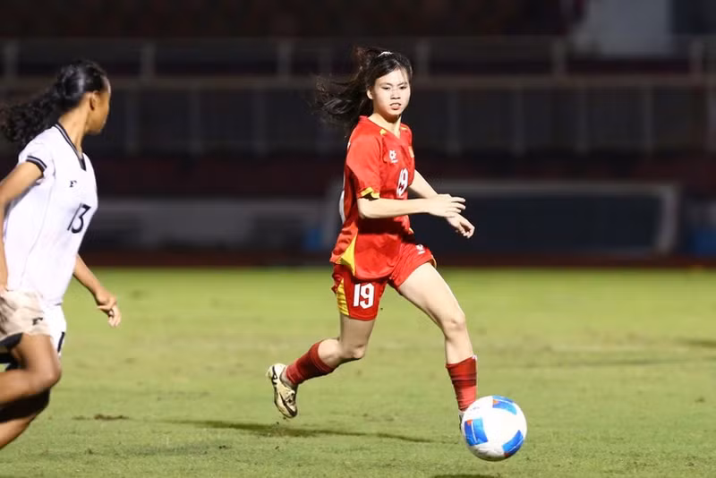 越南U19女足以压倒性优势战胜印尼U19女足。 图片来源：越南足联