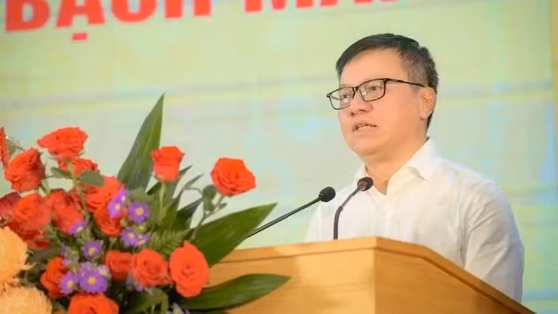 黎国明总编辑在签约仪式上发言。