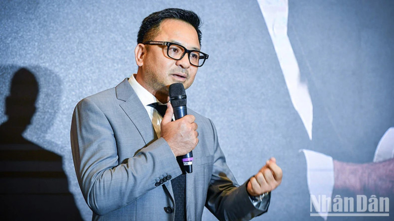 越南音乐家陈俊楠。 越南音乐家陈俊楠。