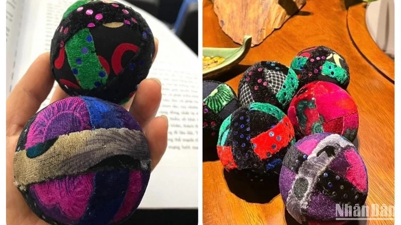 赫蒙族的绣球蕴含诸多价值。 赫蒙族的绣球蕴含诸多价值。