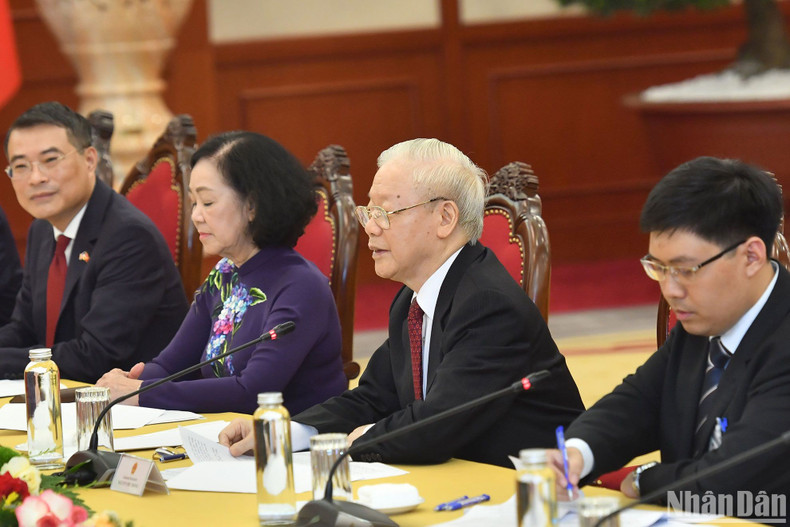 越共中央总书记阮富仲发表讲话。 越共中央总书记阮富仲发表讲话。