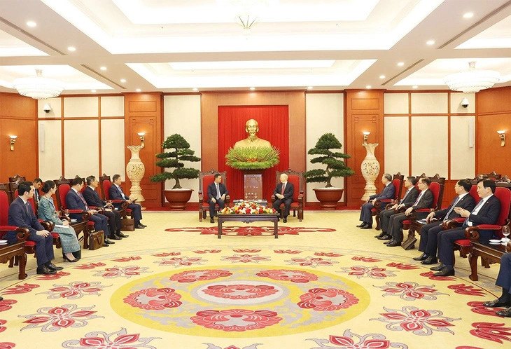 会见全景。 会见全景。