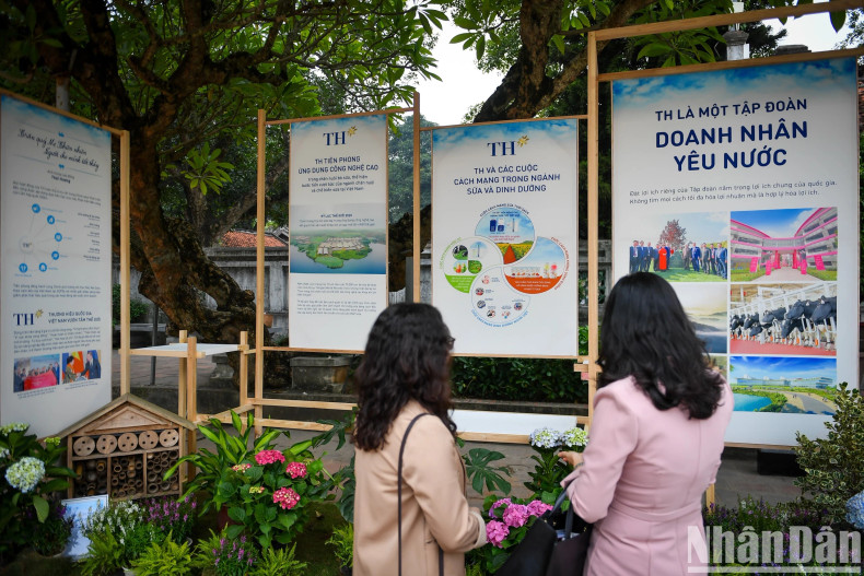 展览活动将于2023年11月24日至12月3日在河内文庙-国子监向公众开放。 展览活动将于2023年11月24日至12月3日在河内文庙-国子监向公众开放。