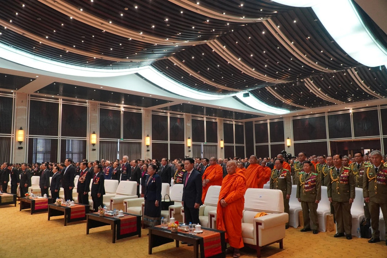 纪念典礼场景。 纪念典礼场景。