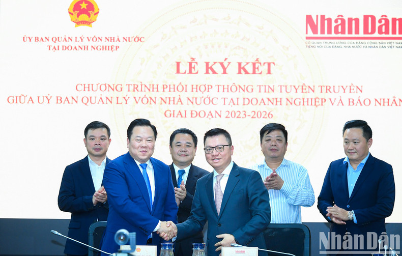 签署仪式圆满成功。