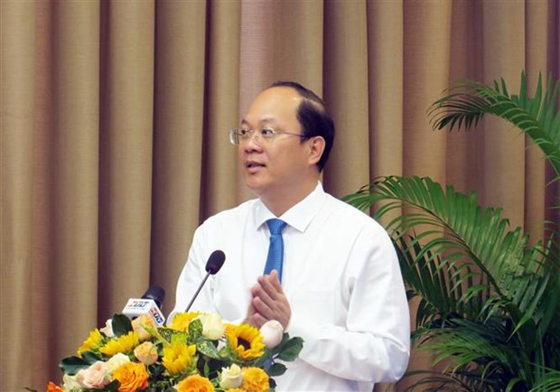 胡志明市市委副书记阮湖海发表讲话。 胡志明市市委副书记阮湖海发表讲话。