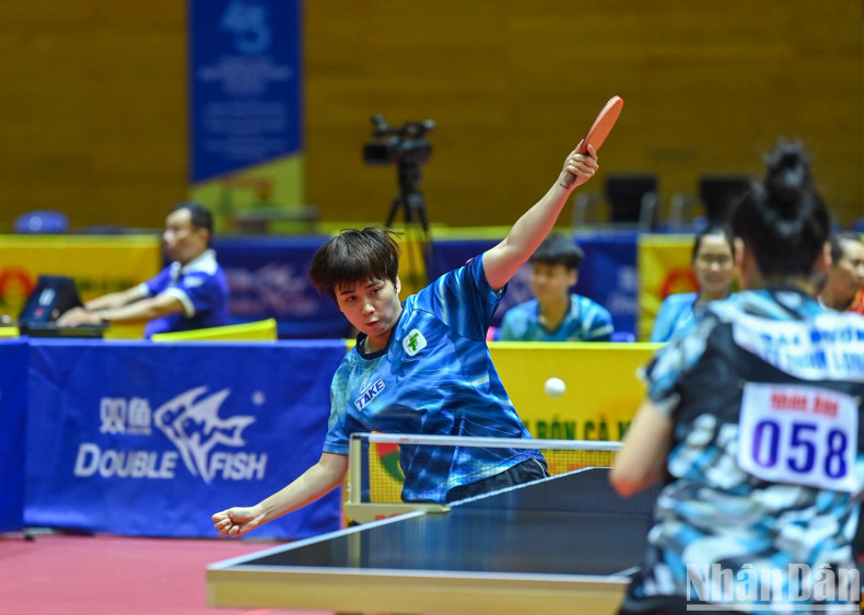 阮科妙庆最终获胜,胡志明市1队取得二连胜。 阮科妙庆最终获胜,胡志明市1队取得二连胜。