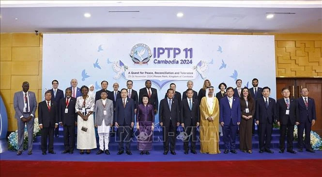 全体代表合影。