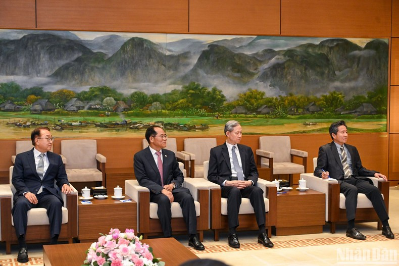 与会代表。 与会代表。