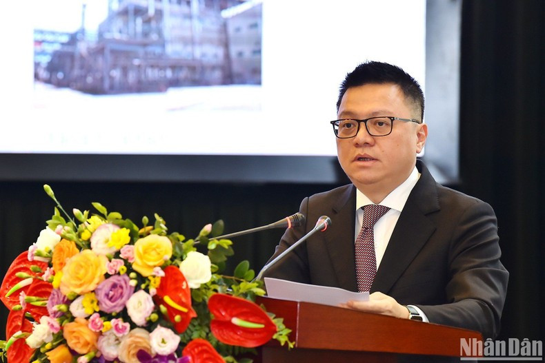 《人民报》社总编辑黎国明致开幕词。 《人民报》社总编辑黎国明致开幕词。