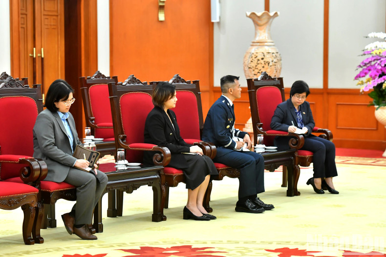 菲方代表。 菲方代表。