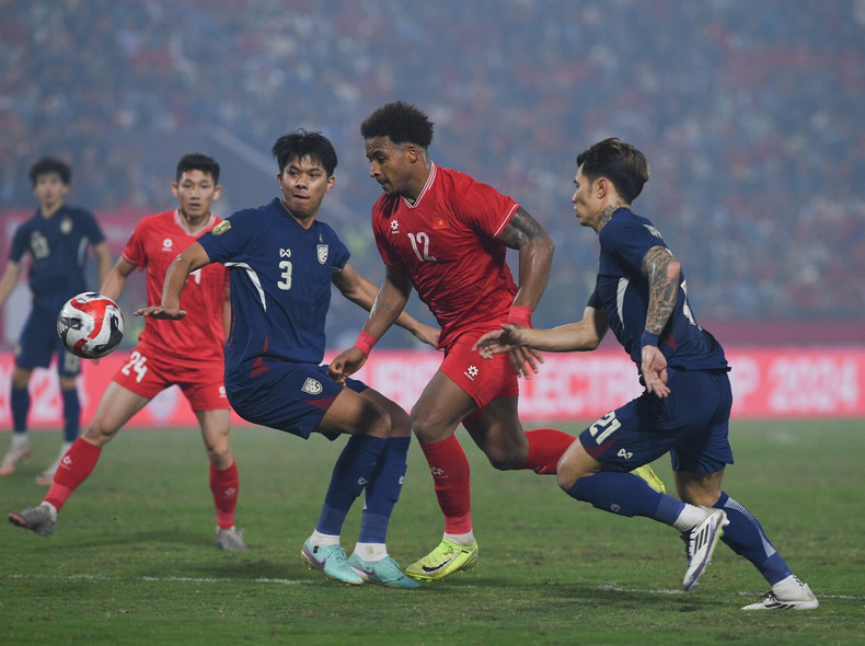 越南队12号前锋阮春山。