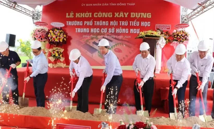 Chính thức khởi công xây dựng hai trường nội trú thống nhất 9 năm tại tỉnh Đồng Tháp Hung Ngo Fong và Chang Lok Fong