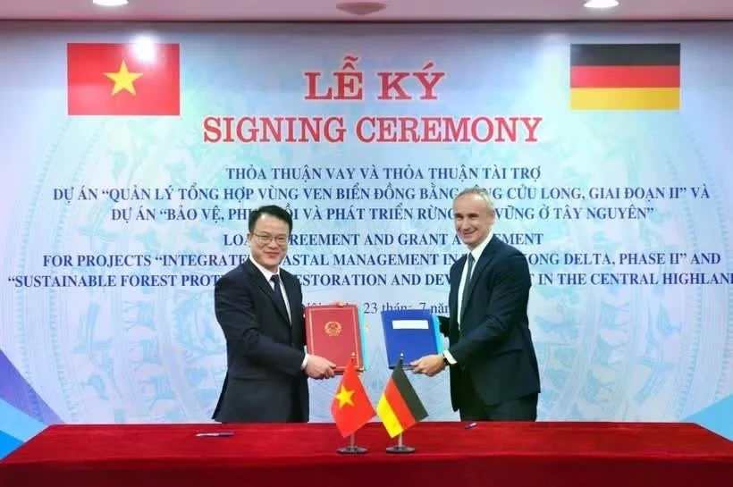 Việt Nam, Đức tăng cường thích ứng với biến đổi khí hậu và thúc đẩy phát triển rừng bền vững