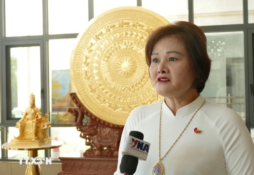 金福（Gold Phuc）公司董事长兼总经理、旅老越南人总会常务委员会委员、海外越南企业家协会副主席范氏明红。（图片来源：越通社）