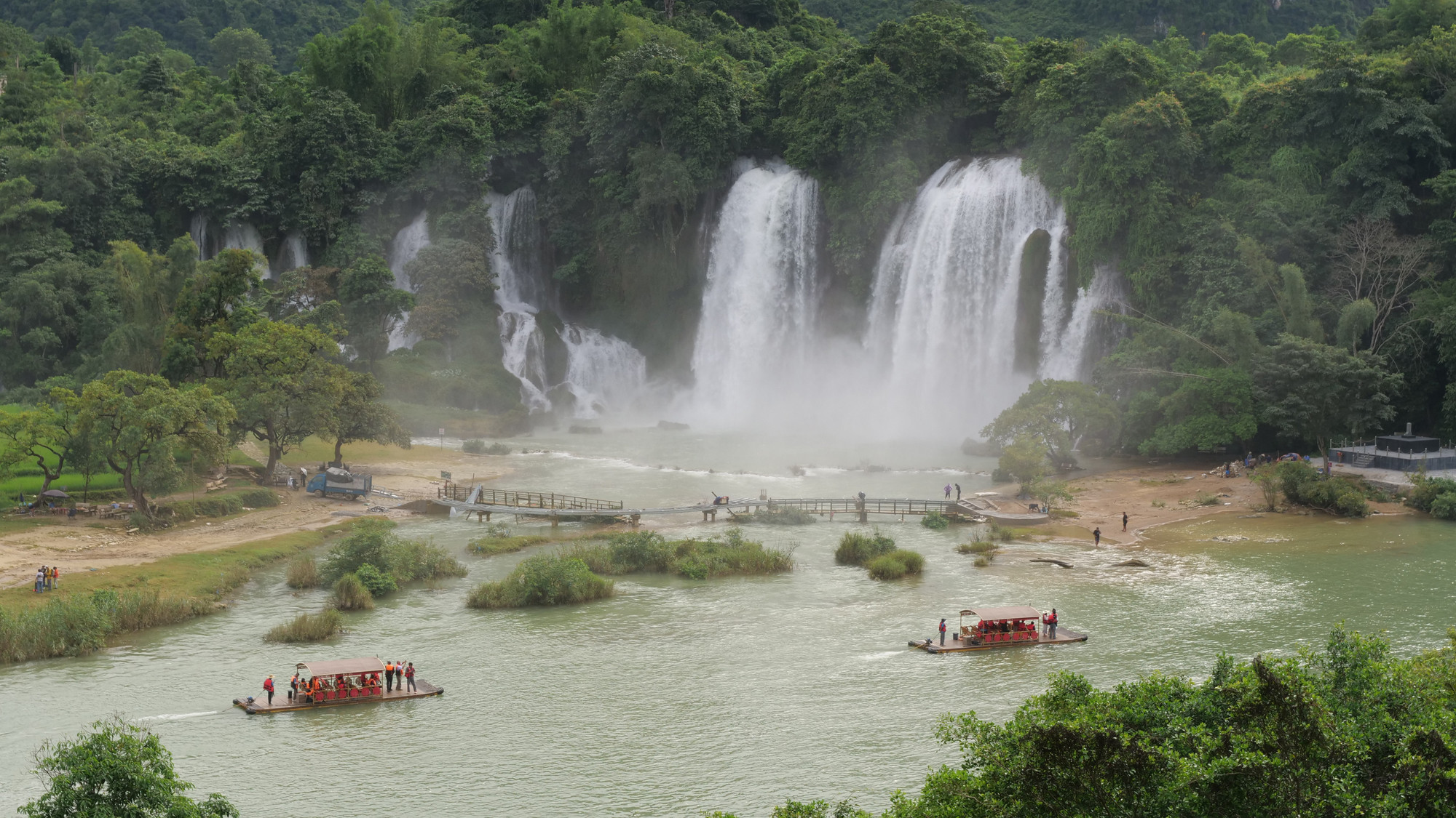 越南板约瀑布。 a01-p2305012.jpg