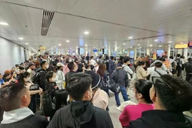 新山一机场正月初六旅客吞吐量再创新高。