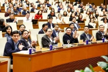 国会主席陈青敏出席会议。（图源：越通社）