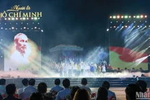 晚会上的一个精彩表演节目。