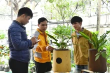 由初创企业TreeoTek研发的采取生物技术的空气净化器产品。（水源 摄）