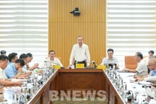 农业与环境部副部长冯德进发言。（图片来源：越通社）