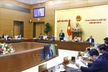 3月14日，越南国会主席陈青敏在国会常务委员会第43次会议上发表讲话。