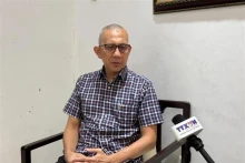 印度尼西亚国防与战略研究所协调员、专家贝尼（Beni Sukadis）接受采访。（图片来源：越通社）