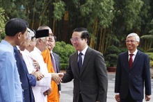 国家主席武文赏会见胡志明市宗教界代表、人士和知识分子。