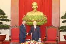 越共中央总书记阮富仲会见柬埔寨首相洪玛奈。（图片来源：越通社）