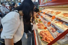 附图。