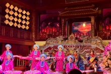 顺化宫廷雅乐表演。（图片来源：heritagevietnamairlines）