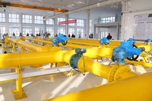 艾坦姆合金公司实验室一角。