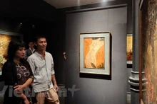 “神秘花园”绘画展。