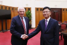 越南政府副总理黎成龙会见欧洲委员会副主席、欧盟外交与安全政策高级代表何塞普·博雷利·丰特勒斯。