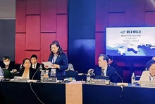 越南国家证券委员会主任武氏真芳发表讲话。（图片来源：越南国家证券委员会）
