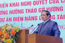 范明正总理在会上发表讲话。（图片来源：VGP）