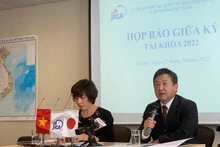 JICA越南事务所所长清水明在新闻发布会上发表讲话。（图片来源：越通社）