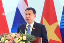 国会对外委员会主任武海河。