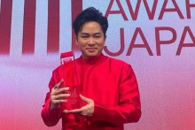 越南歌手松阳荣获2025年日本音乐奖国际特别奖。