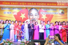 教师节感恩活动在泰国举行。
