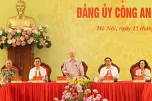 阮富仲总书记发表指导性讲话。