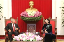 中央组织部部长张氏梅会见古巴共产党中央政治局委员、古巴劳动者中央工会秘书长、世界工会联合会副主席乌利塞斯·吉拉特·德纳西米恩托。