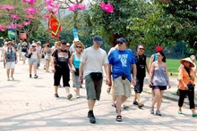 附图：2023年上半年越南接待国际游客量达660万人次。