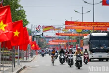 奠边府市街道张灯结彩迎5·7奠边府大捷纪念典礼【组图】