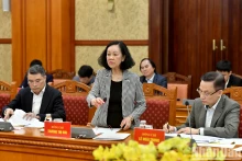 越共十四大服务组织小组召开第一次会议【组图】