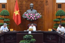 政府总理范明正就越南国际金融中心建设主持召开会议。