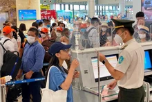 附图：内排国际航空港在国庆节期间旅客吞吐量约达41万人次。